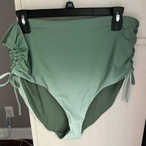 NWOT- Calia by Carrie Underwood swim bottoms size XXL . Beautiful green colors